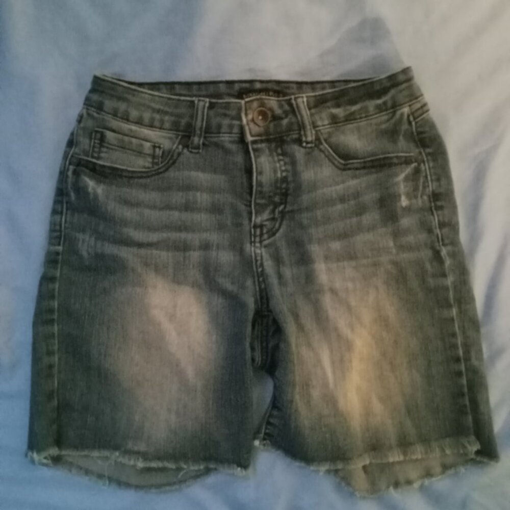 Cutoff denim shorts women's size 4